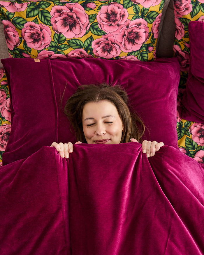 Between The Sheets with Bridget Hustwaite