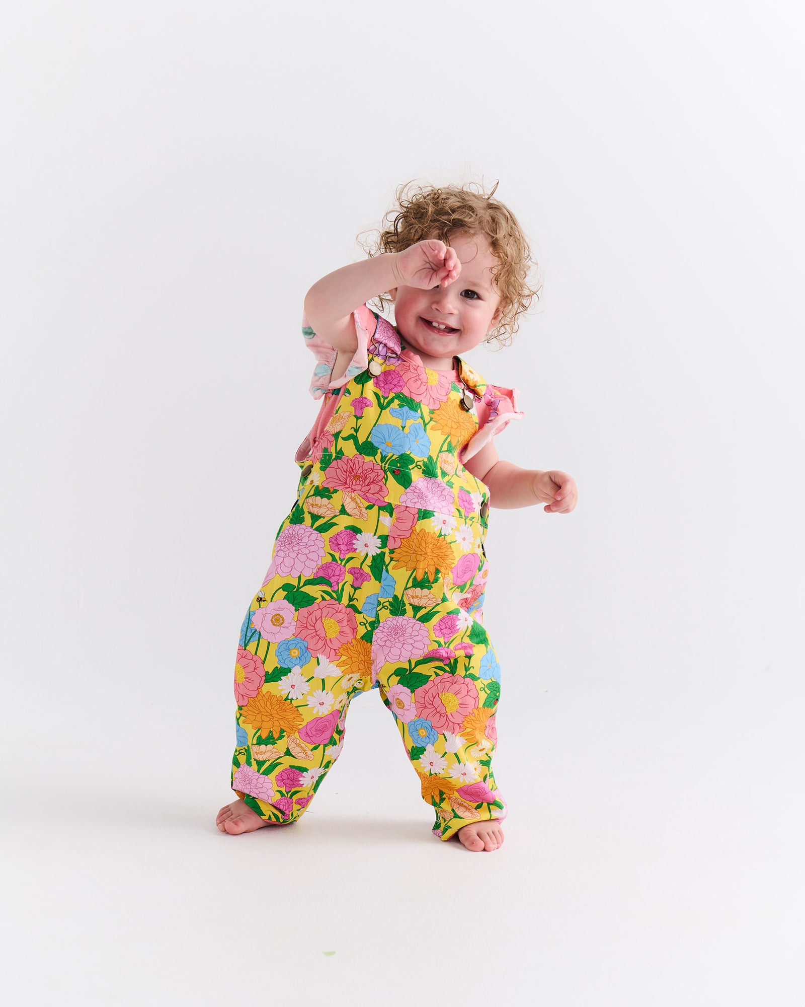 ロンパース・カバーオール Nova Quilt Overall Iris Confetti 6-12m Follow The Sun Baby Cotton Drill Overalls – Kip&Co