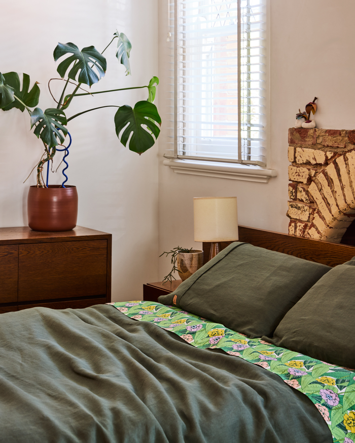 Kombu Green Linen Quilt Cover