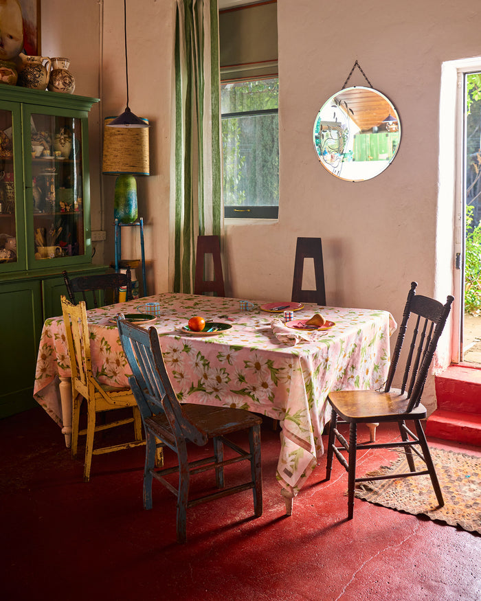 Sweet Daisy Tablecloth