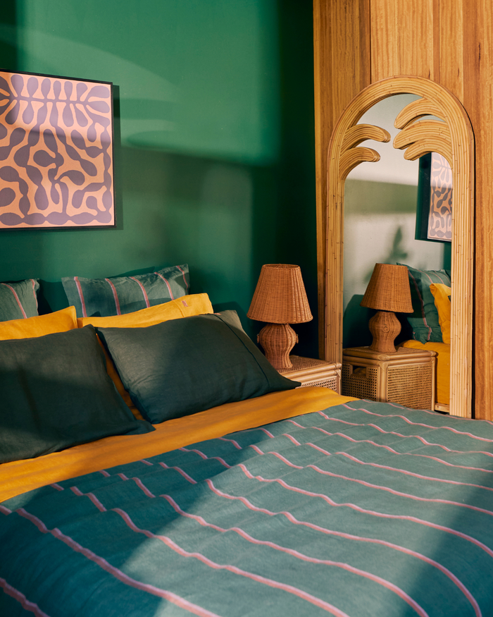 Wakame Crush Stripe Linen Quilt Cover