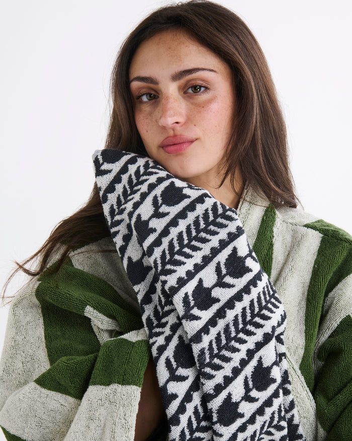 Flower Chain Terry Bath Sheet