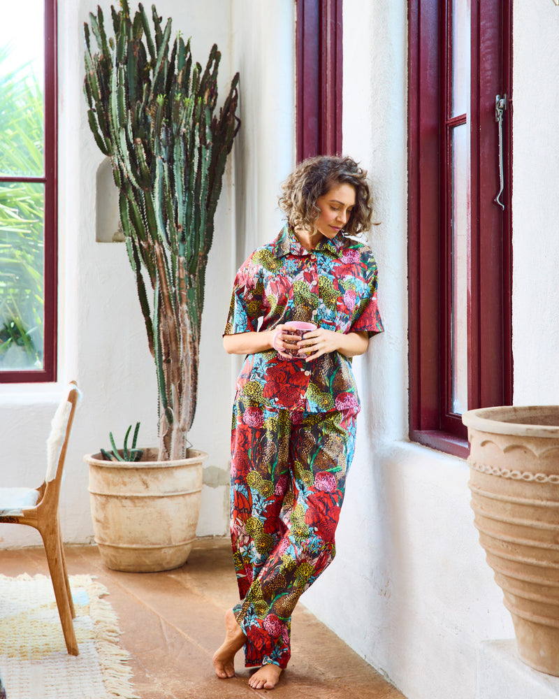 kip-co-x-margaret-preston-bush-natives-adult-organic-cotton-short-sleeve-shirt-pant-pyjama-set