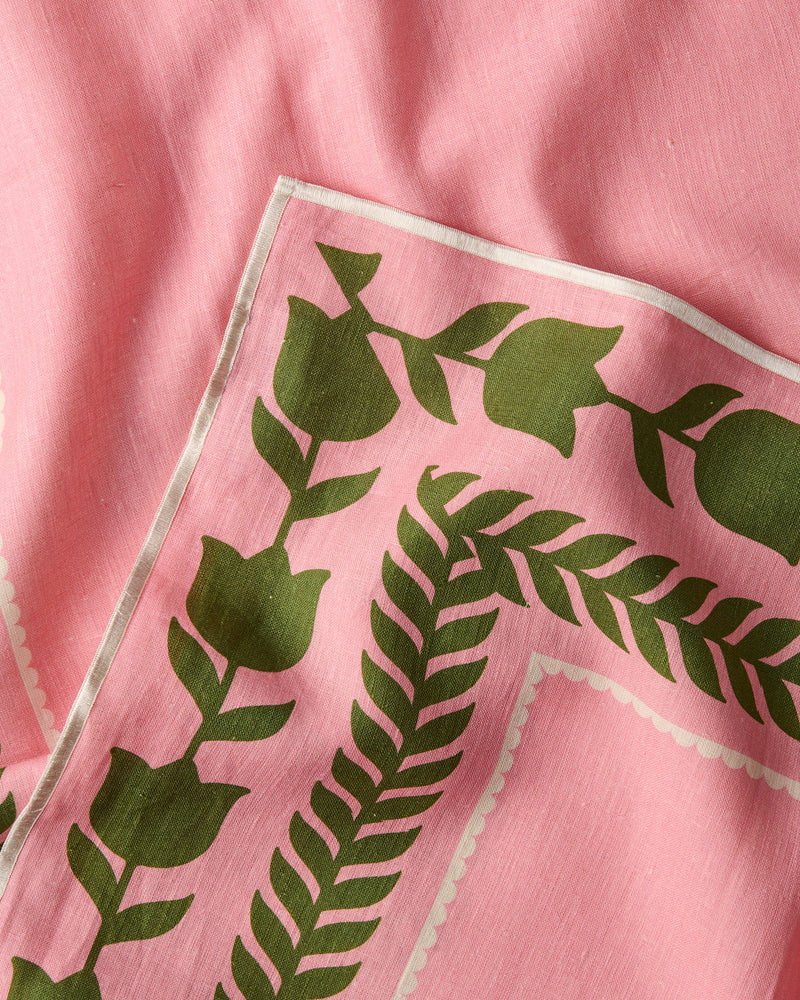 Flower Chain Embroidered Tablecloth