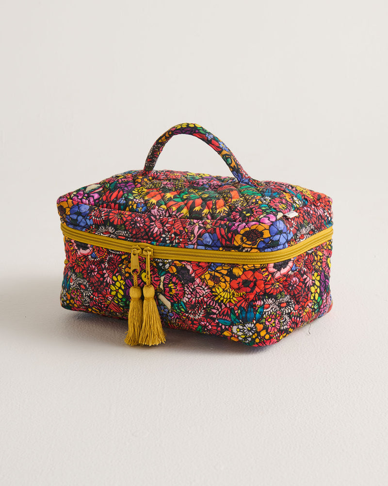 kip-co-x-margaret-preston-paradise-quilted-cotton-toiletry-case