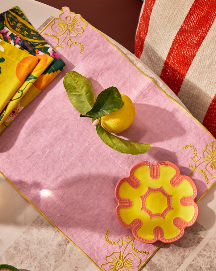 Pink Tuscan Embroidered 4P Placemat Set