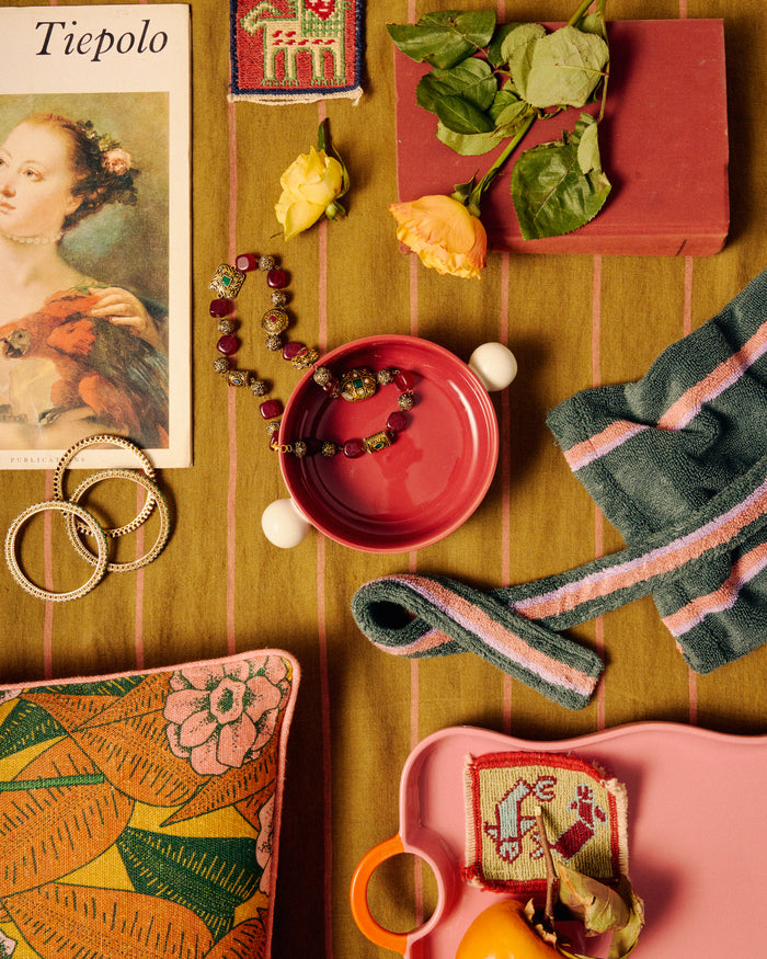 Rhubarb Orbit Baking Dish