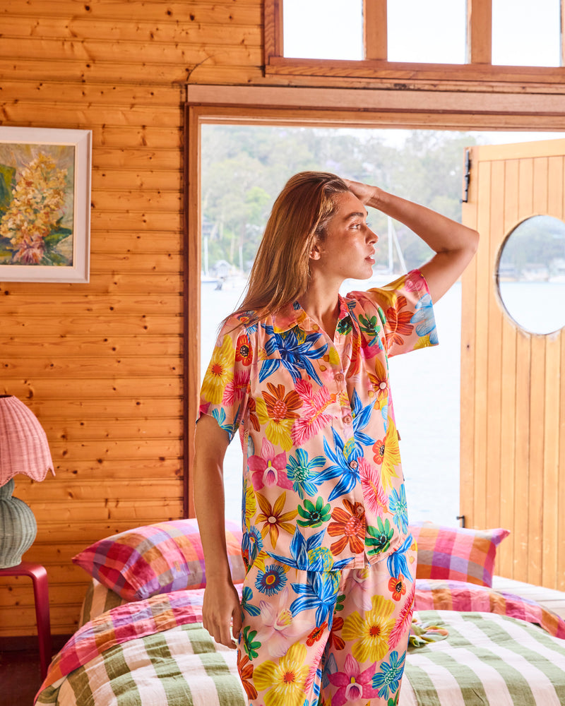 Wild Flowers In Bloom Adult Eco Satin Short Sleeve Shirt & Pant Pyjama Set