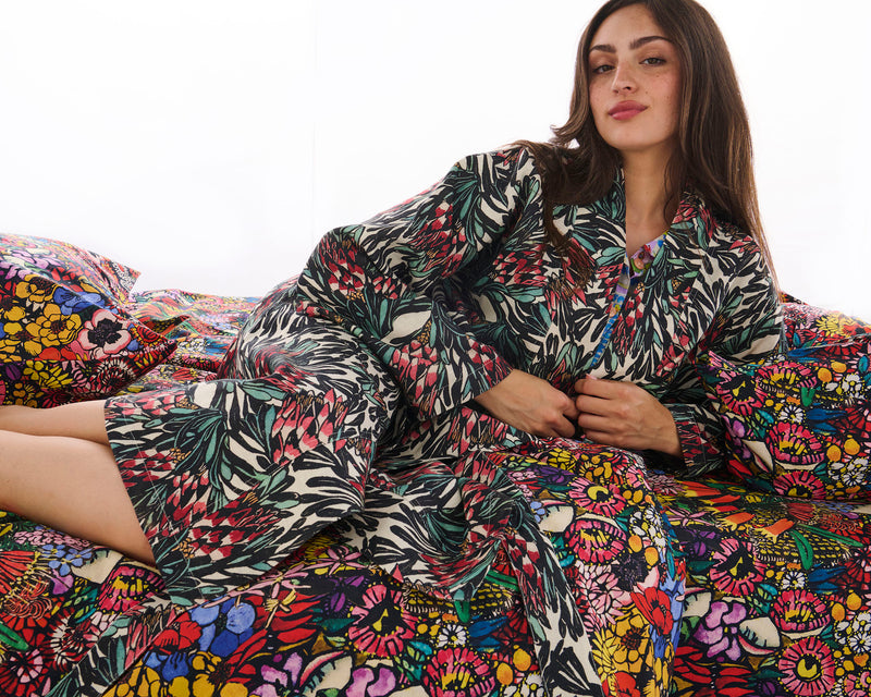 kip-co-x-margaret-preston-protea-party-linen-robe