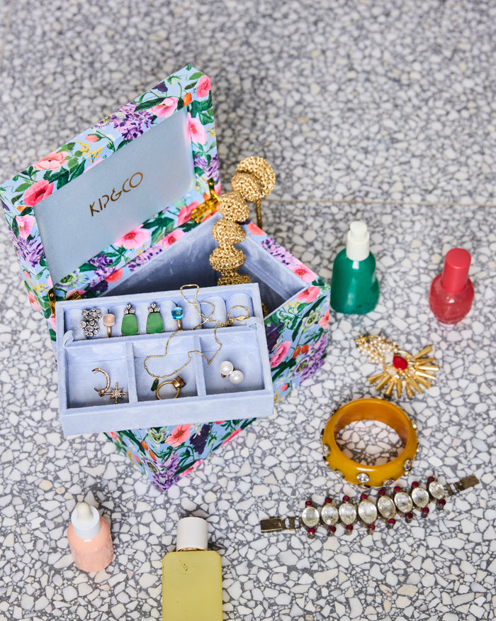 Spring In The Air Velvet Jewellery Box Large