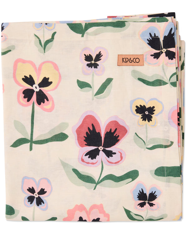 Pretty Pansy Tablecloth