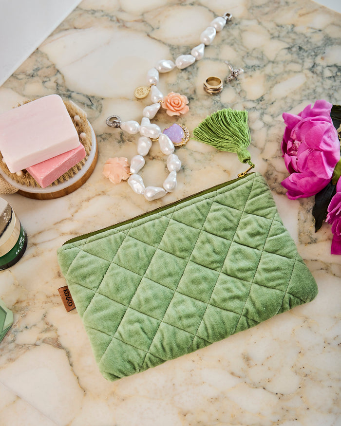 Pesto Velvet Cosmetics Purse