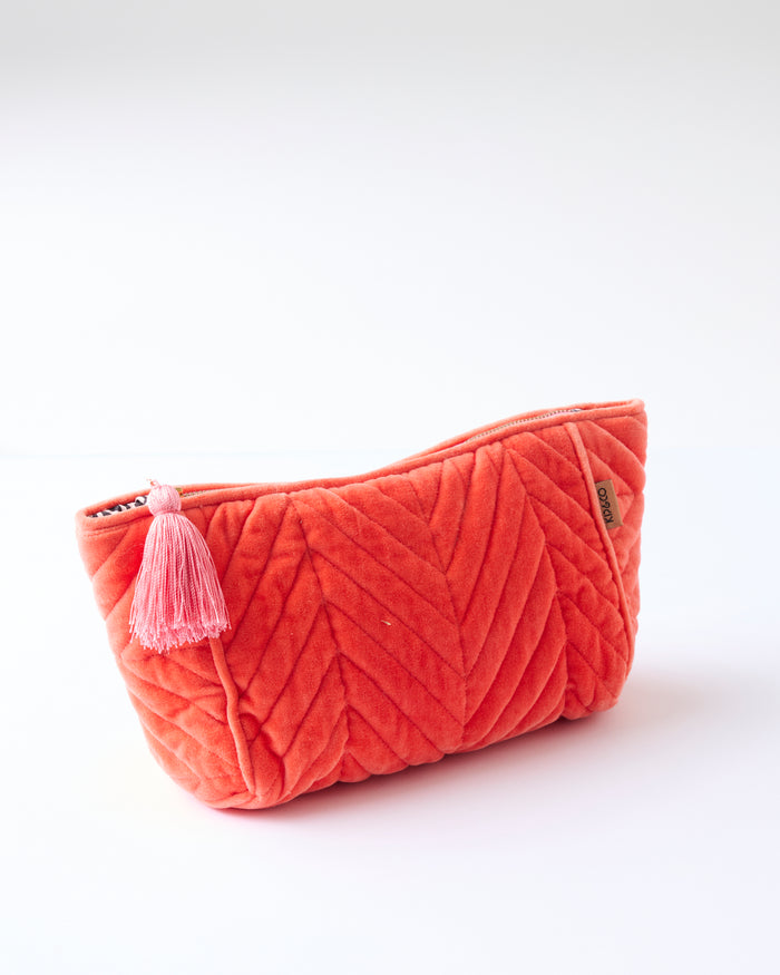 Poppy Queen Velvet Toiletry Bag
