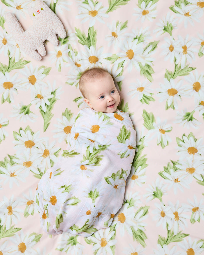 Sweet Daisy Bamboo Swaddle