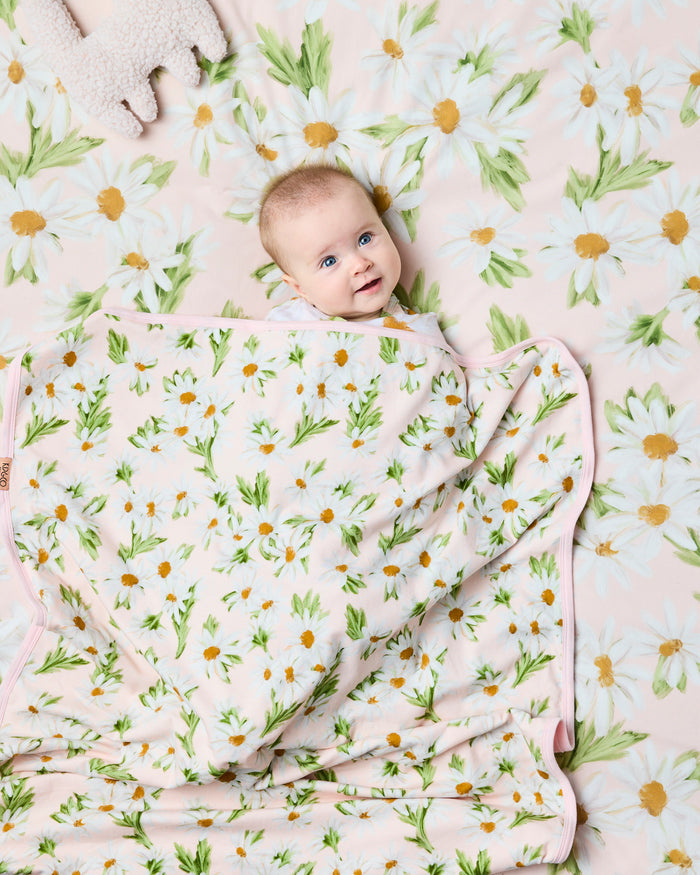 Sweet Daisy Organic Cotton Snuggle Blanket