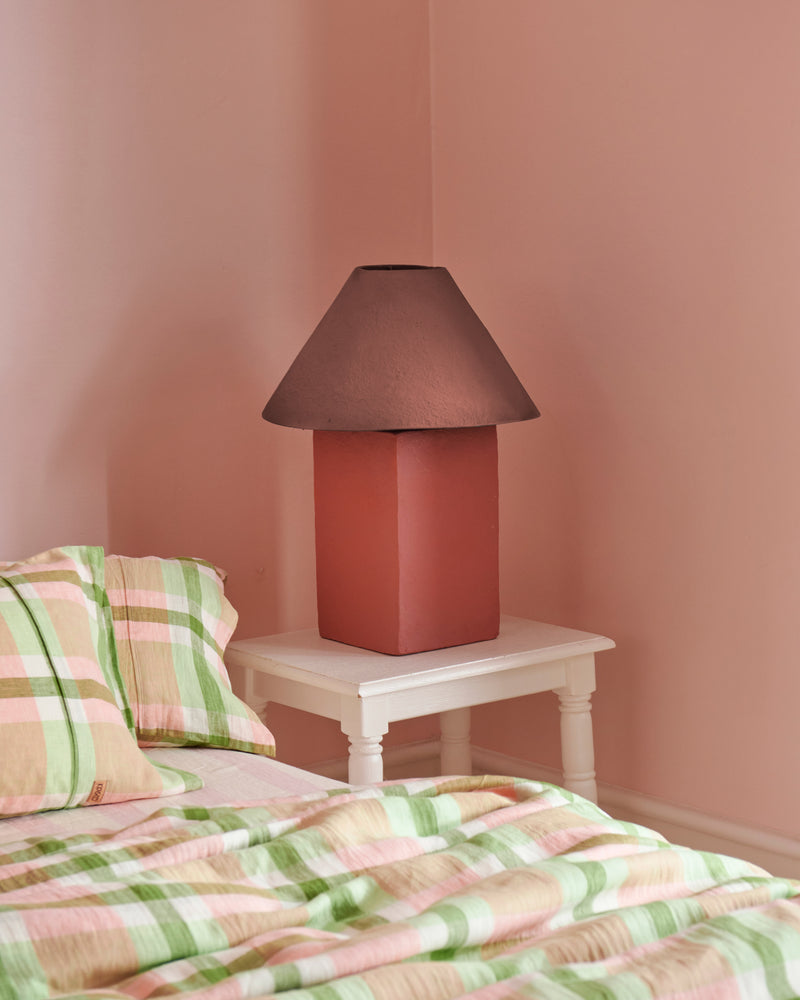 Pinnacle Lamp Paprika & Blossom