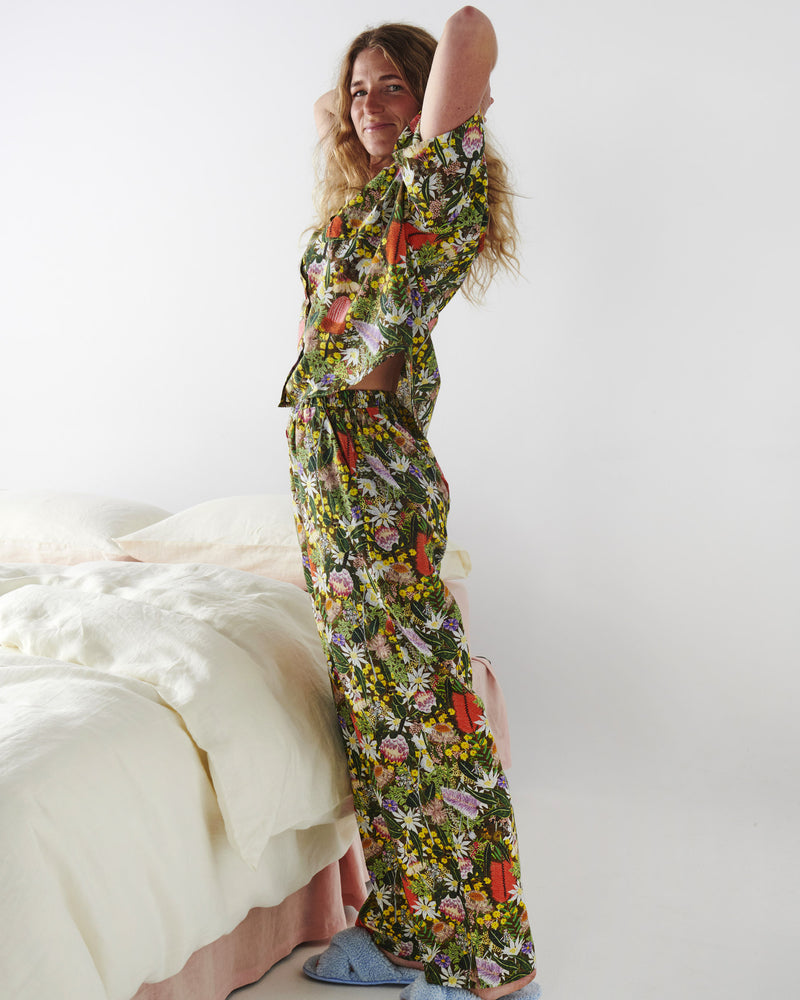 Native Plantation Adult Organic Cotton Short Sleeve Shirt & Pant Pyjama Set