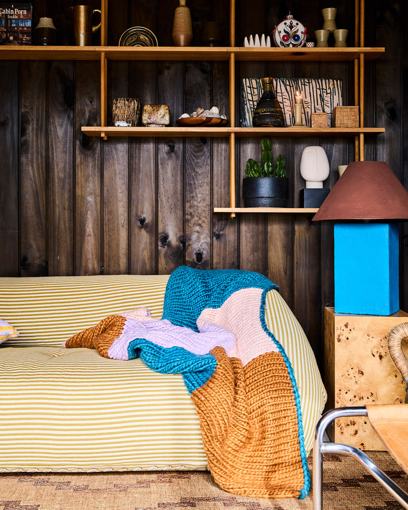 Pinnacle Lamp Paprika & Malibu Blue