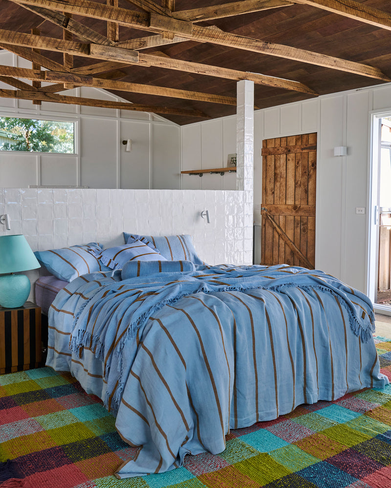 Como Stripe Woven Throw