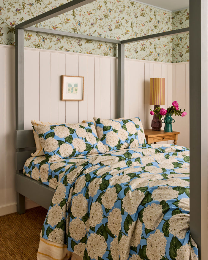 Hydrangea Blue Organic Cotton Fitted Sheet