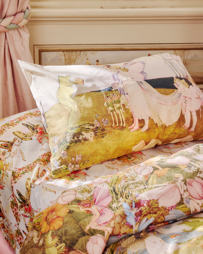 Kip&Co x Fairyland Fairy Friends Forever Organic Cotton Fitted Sheet