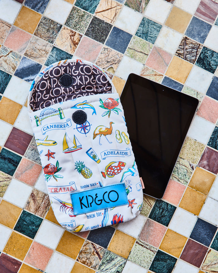 Aussie Road Trip iPad Pouch