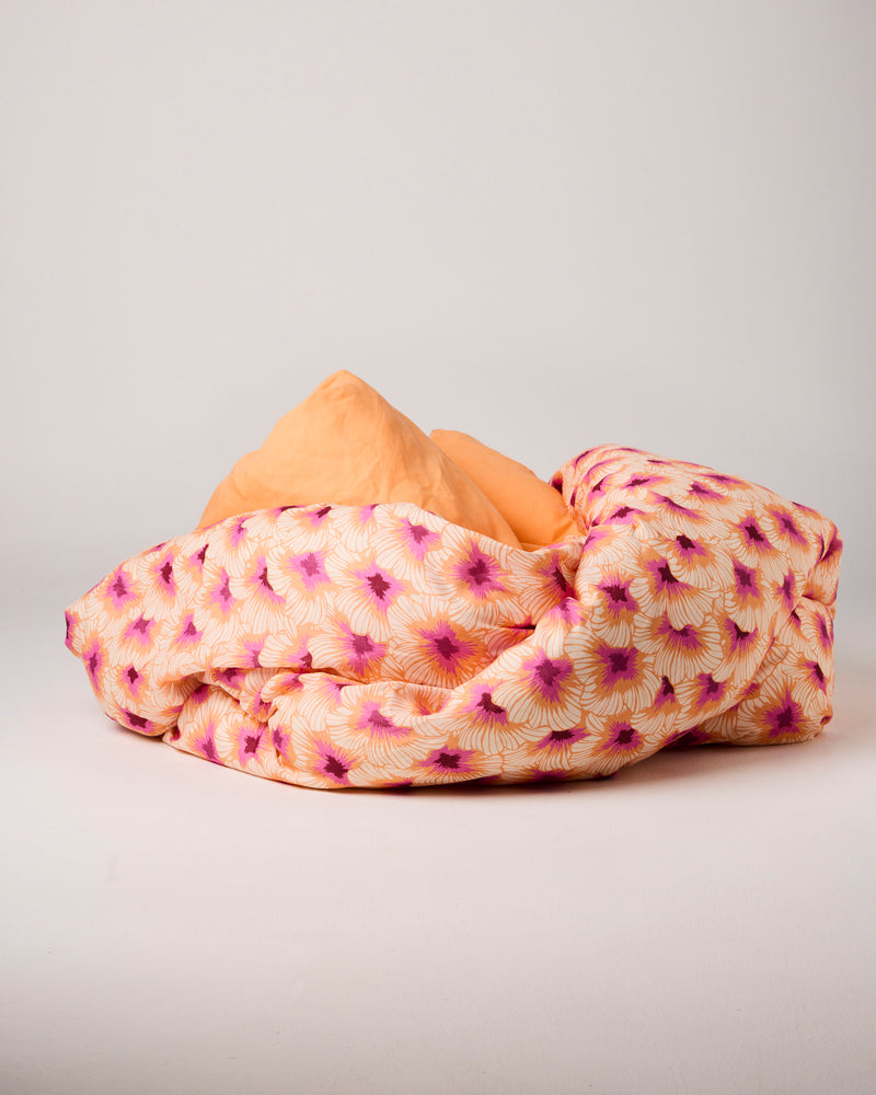 Hibiscus Peach Linen Quilt Cover