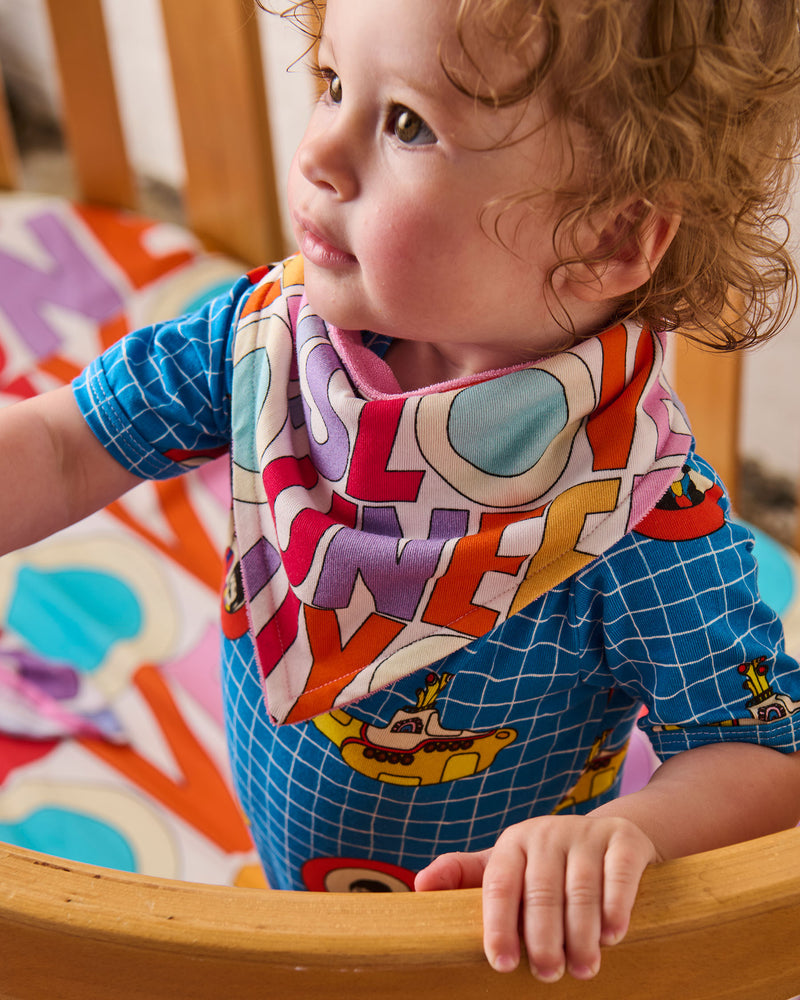 Kip&Co x The Beatles All You Need Is Love and Big Band Organic Cotton Dribble Bib Set