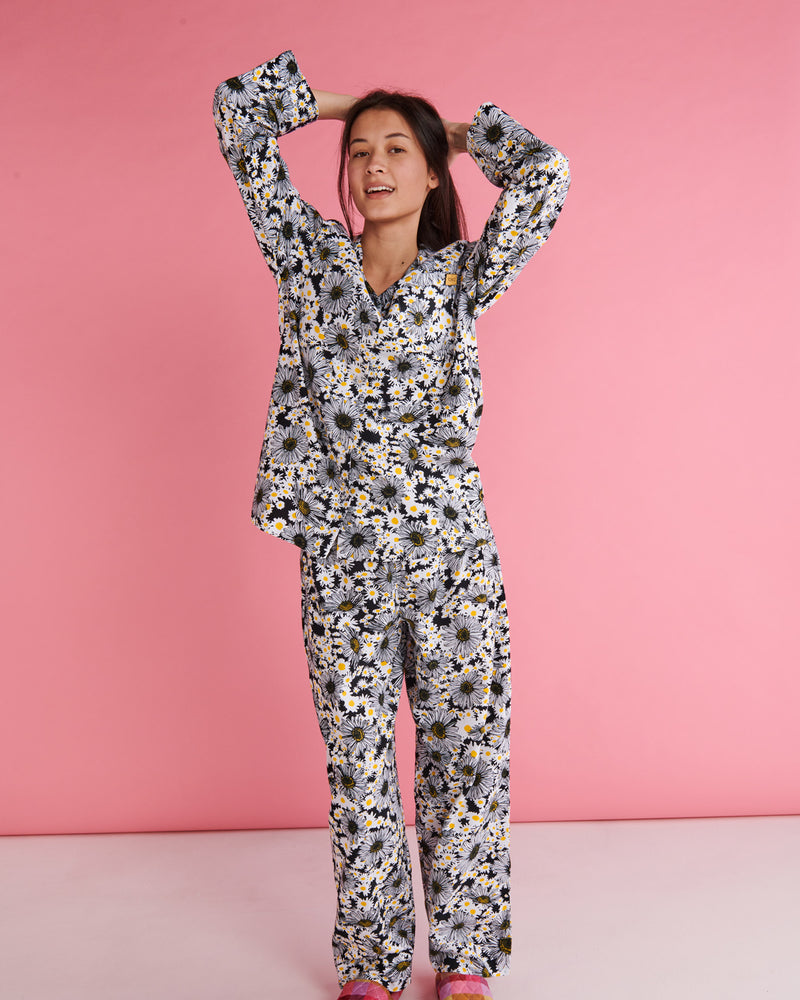 Woodstock Petals Flannelette Adult Long Sleeve Shirt & Pant Pyjama Set