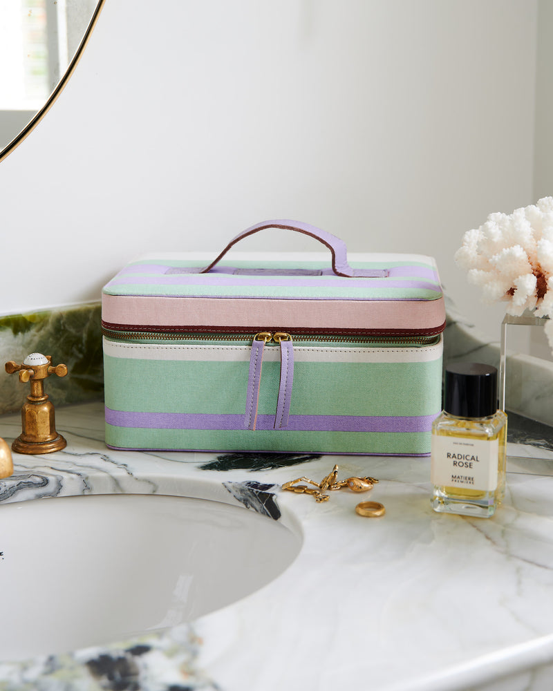 Island Delight Toiletry Case