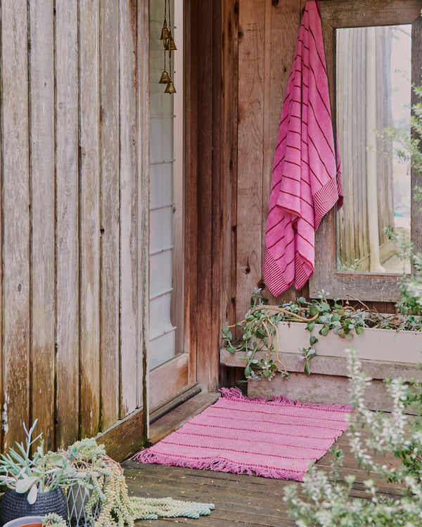 Iced Vovo Stripe Jute Floor Mat