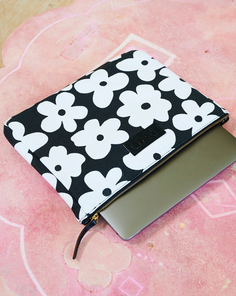 Flower laptop case best sale