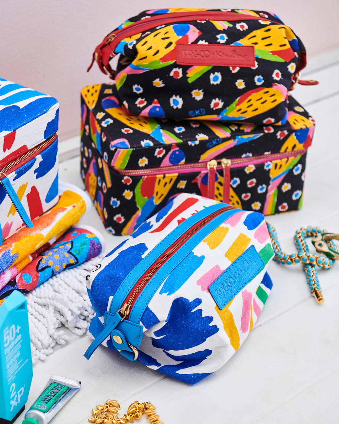 Kip&Co X Ken Done Parrot Party Toiletry Bag